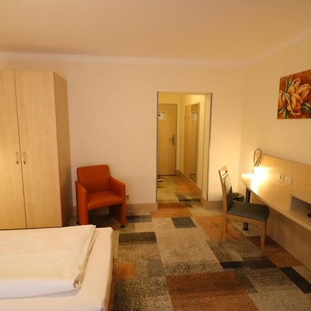 Petul Apart Hotel Ernestine Essen Exterior photo