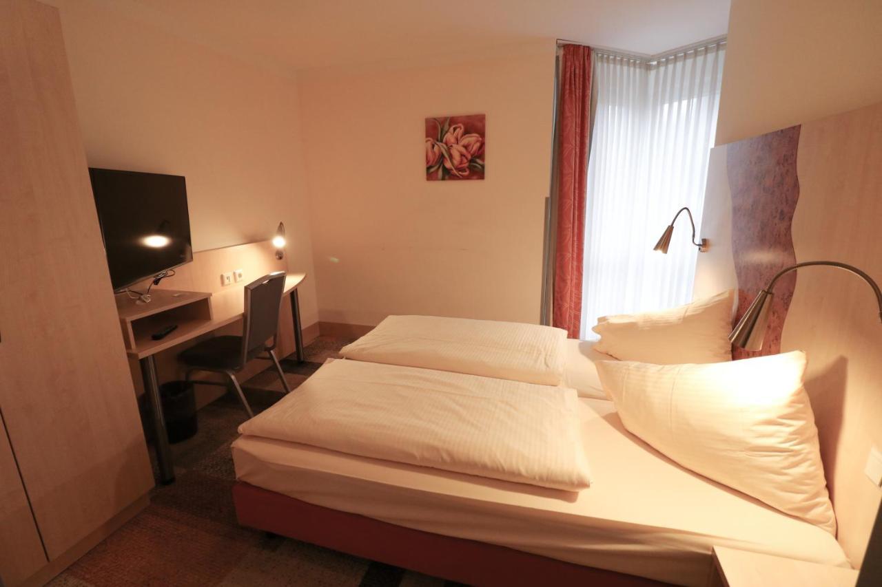 Petul Apart Hotel Ernestine Essen Exterior photo