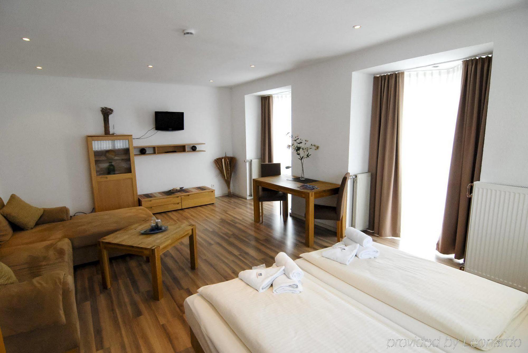 Petul Apart Hotel Ernestine Essen Exterior photo